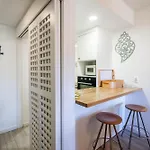 V2 Victory Village Апартаменты